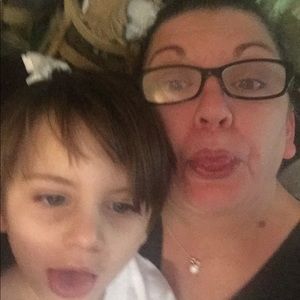 Meet your Posher, Michele